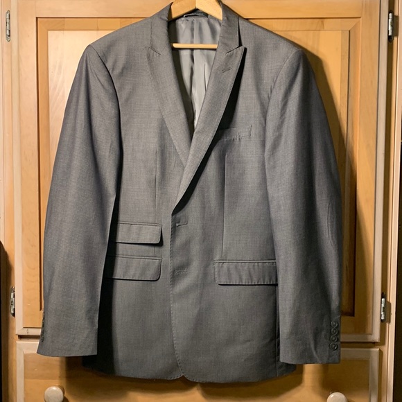 Calvin Klein (40R) - Picture 15 of 16